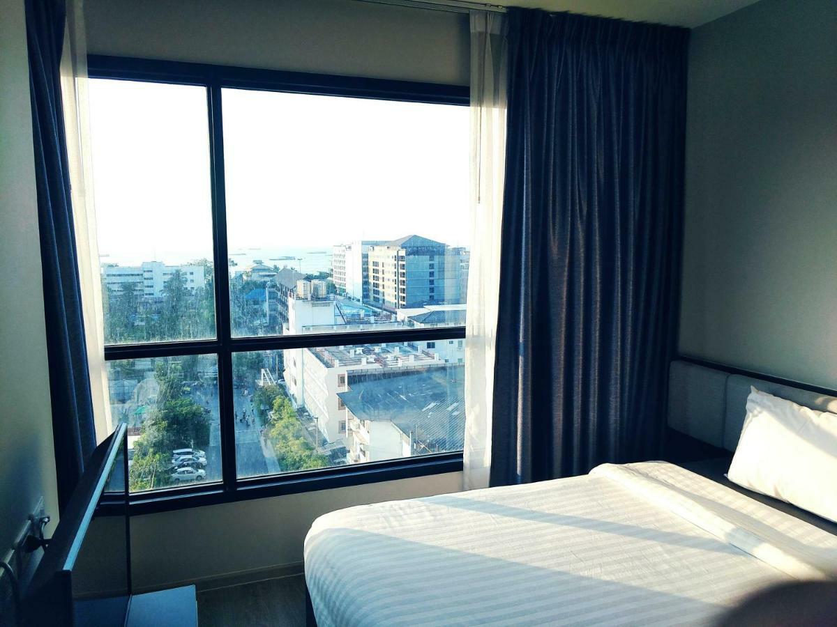 Apartment The Base 芭提雅基地公寓
