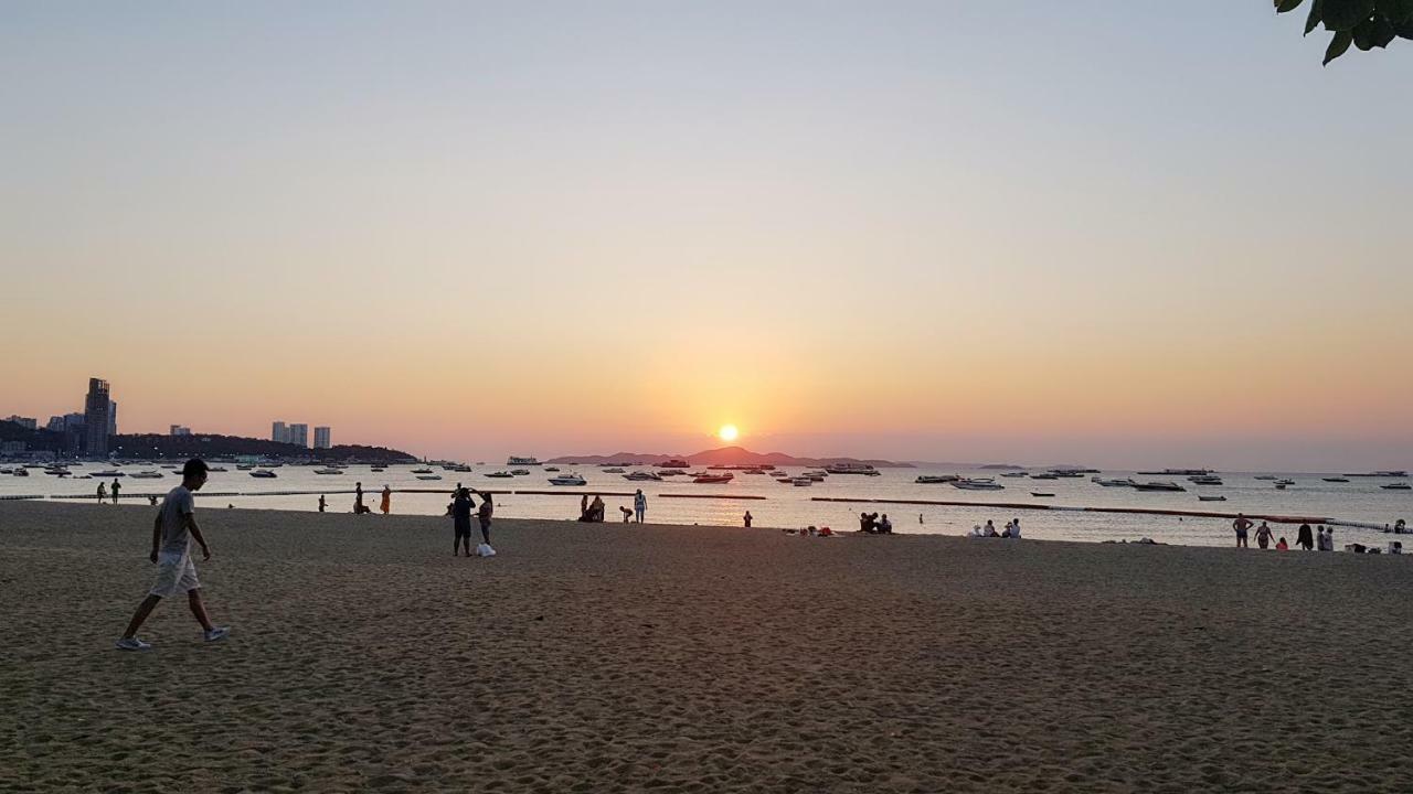 Apartment View Talay 6 By Cando