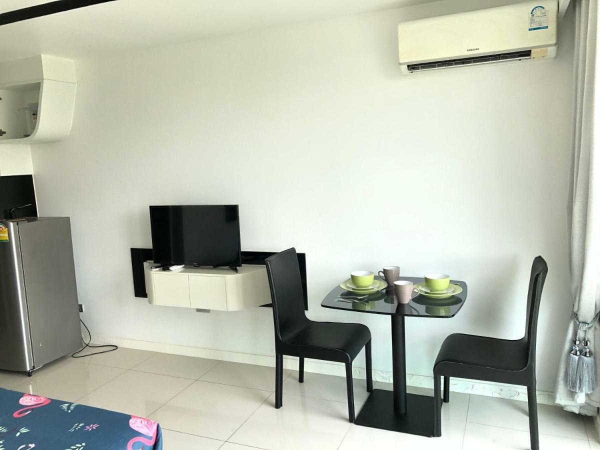 Apartment Center