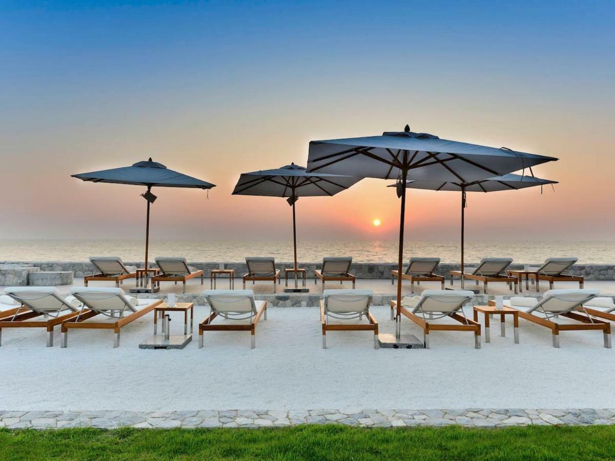 Apartment Stunning Sunset On 30th Floor Front@veranda Pattaya