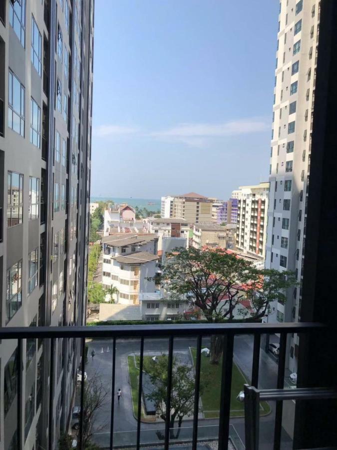 The Base Seaview Apartment *
