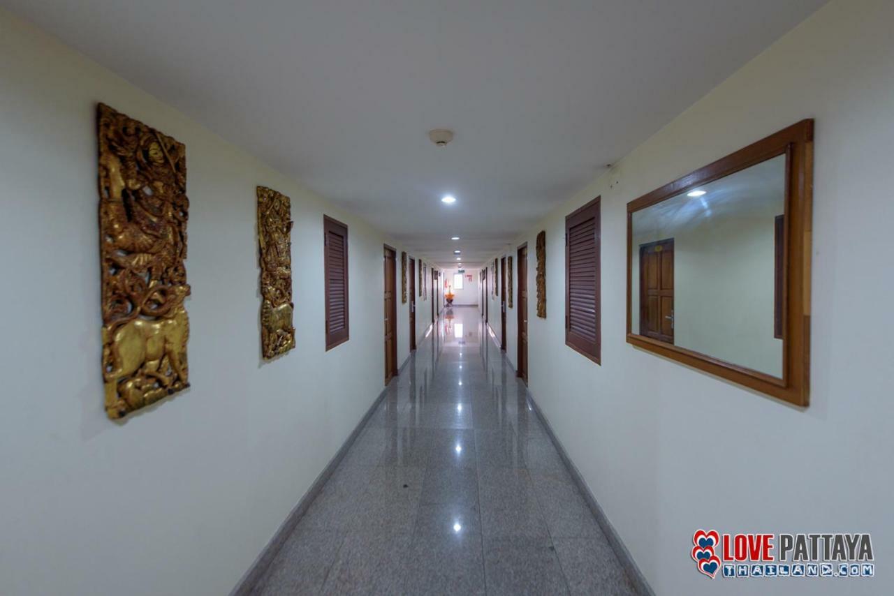 Rajadhani Hotel