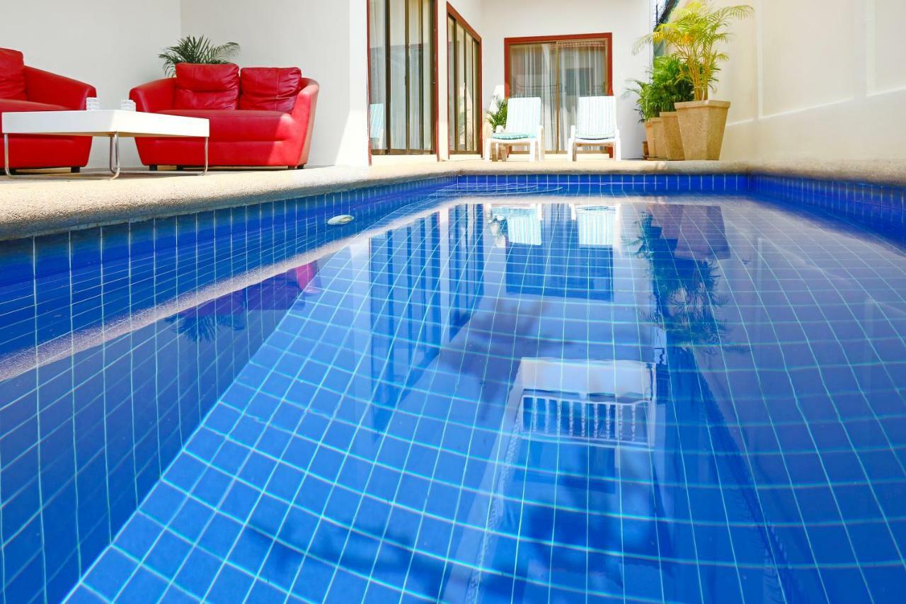 Vila Avoca Pool