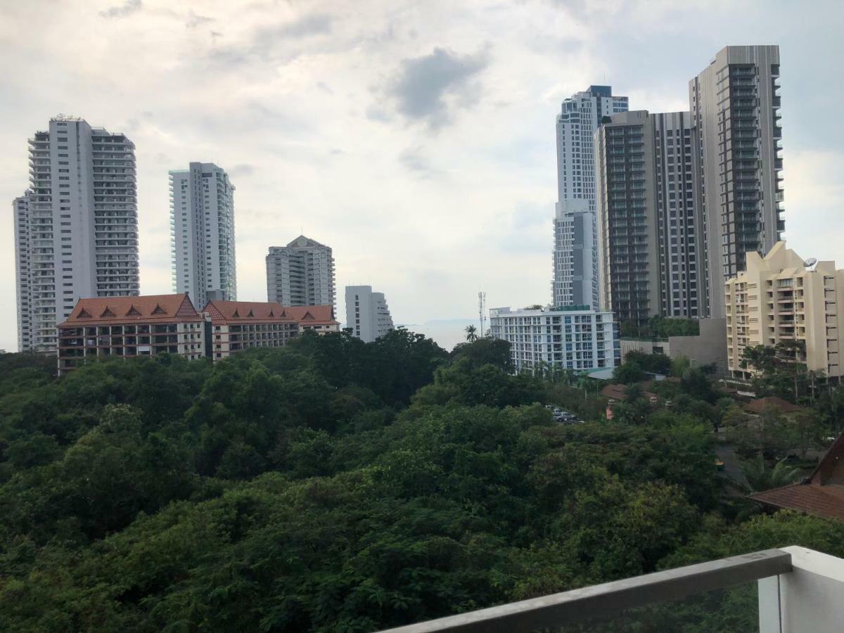 1 Bedroom In Club Royal Suites Apartment