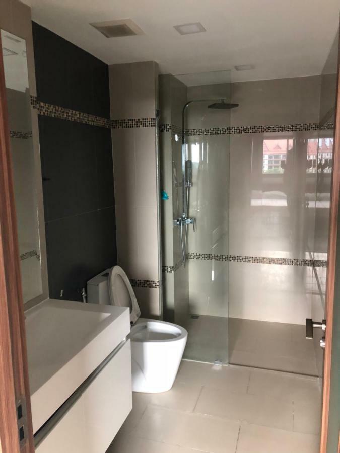 Apartment 1 Bedroom In Club Royal Suites