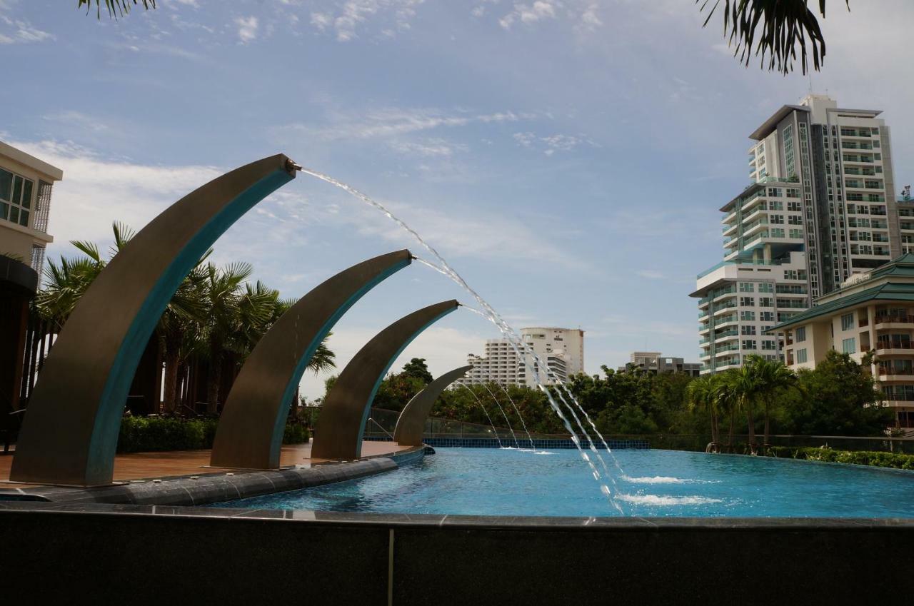Garden View In Peak Towers