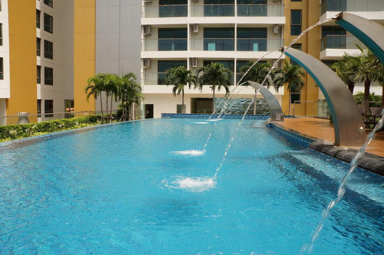 Garden View In Peak Towers *