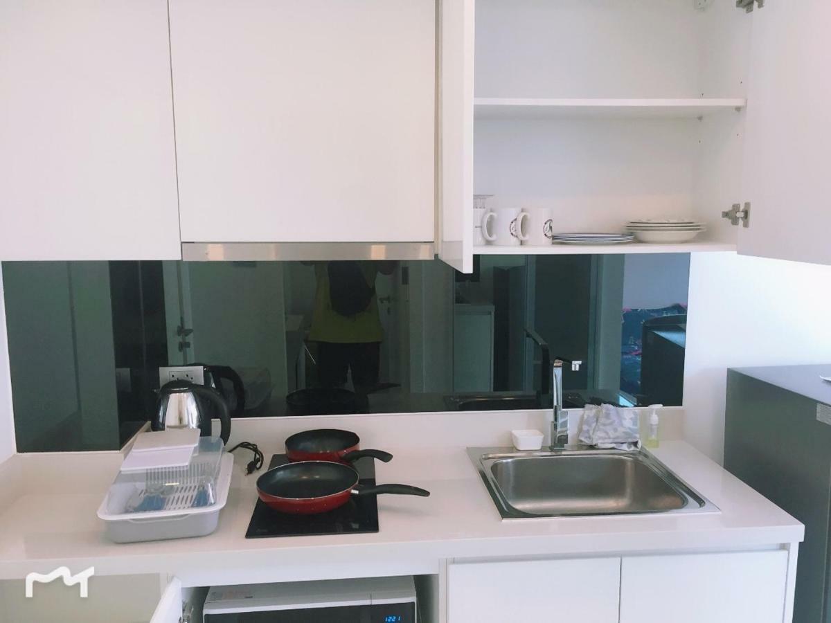 Apartment Center *