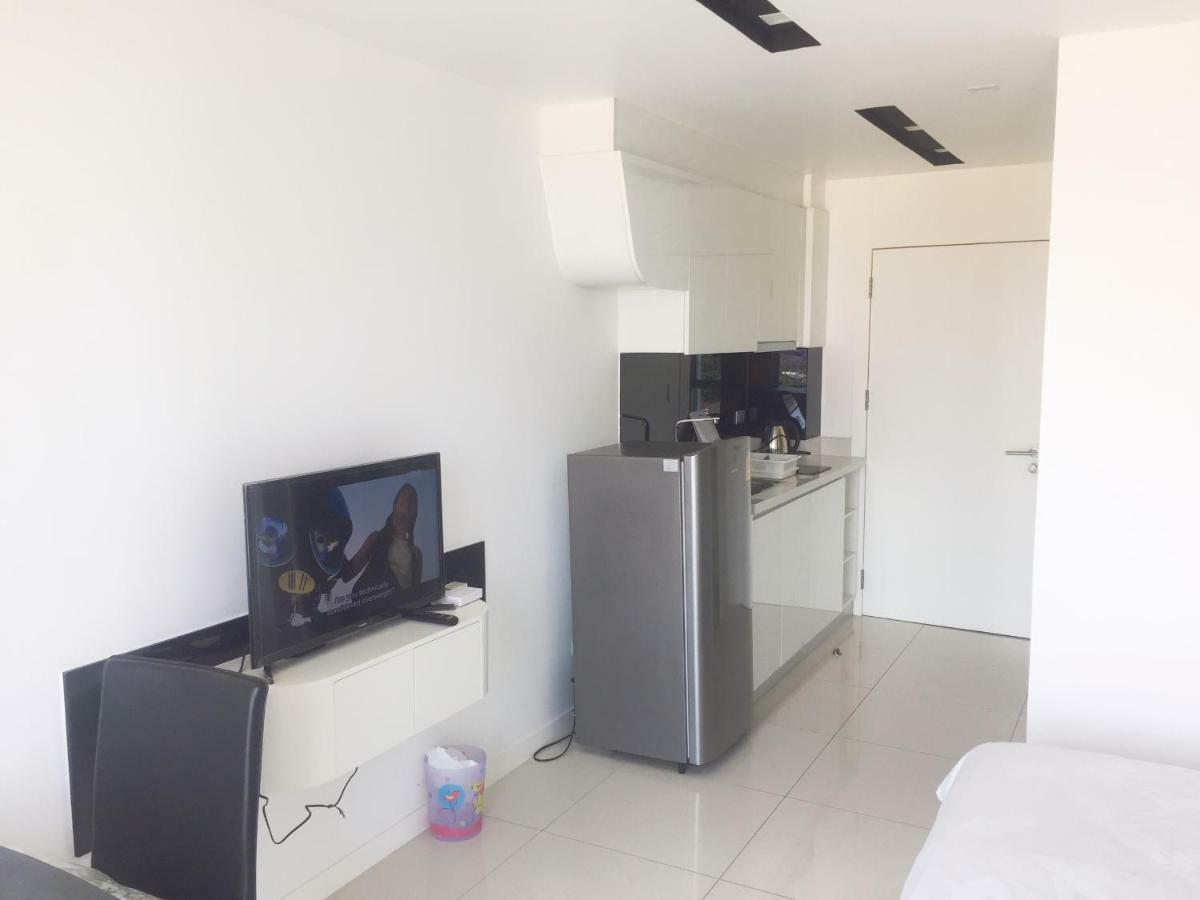 Apartment Center