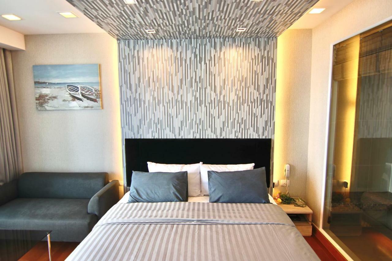 Apartment Luxurious Beachfront Pattaya