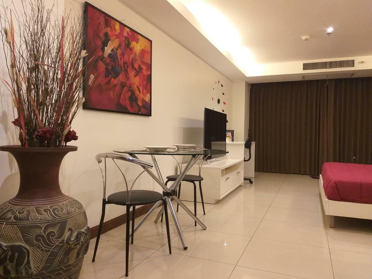 Nova Mirage Condominium