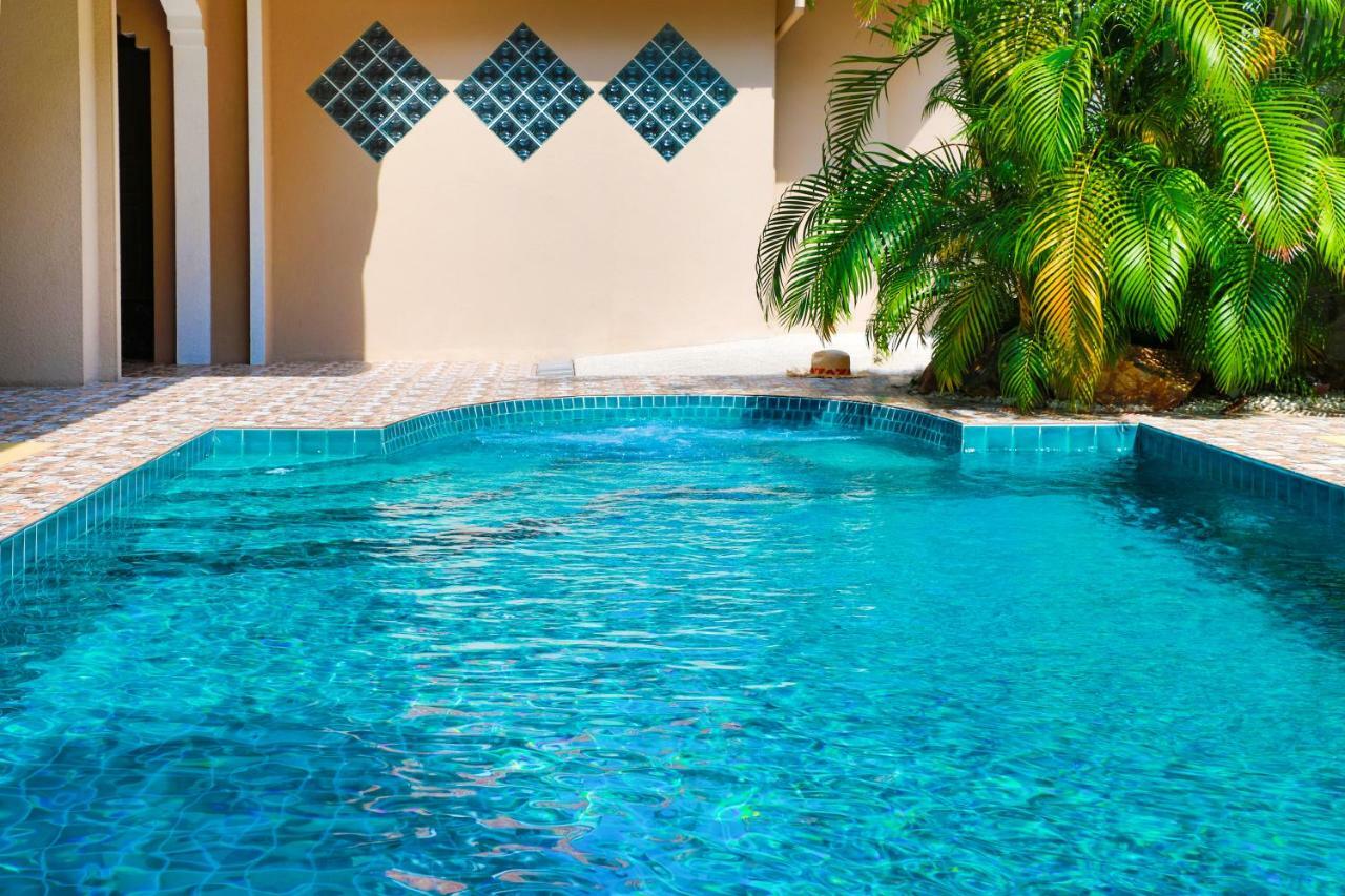 Sweet Villas Pattaya Villa *