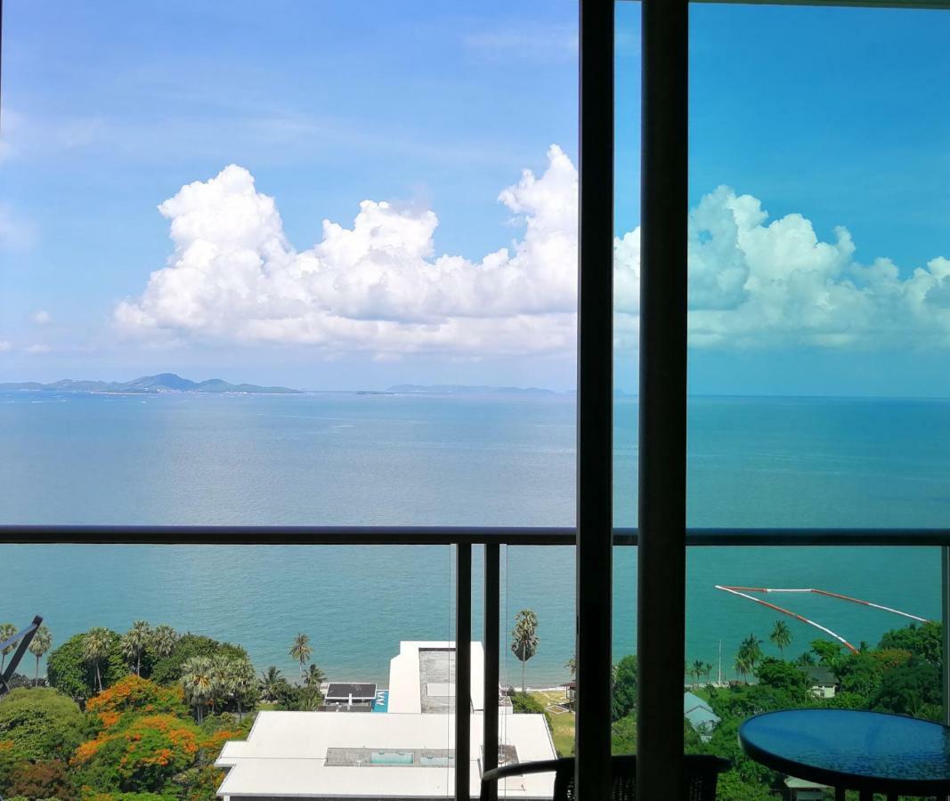 Apartment The Riviera Wongamat Hong