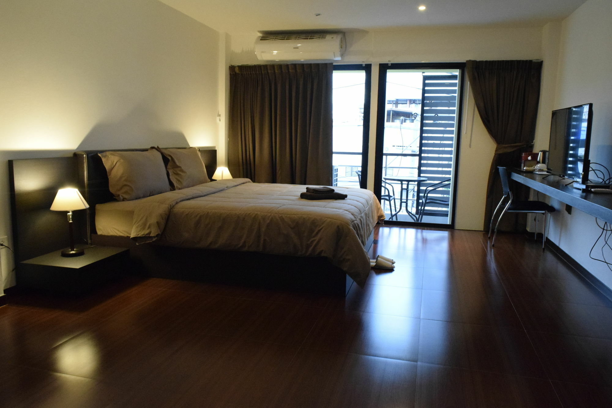 Hideaway And Bar Guest house Pattaya