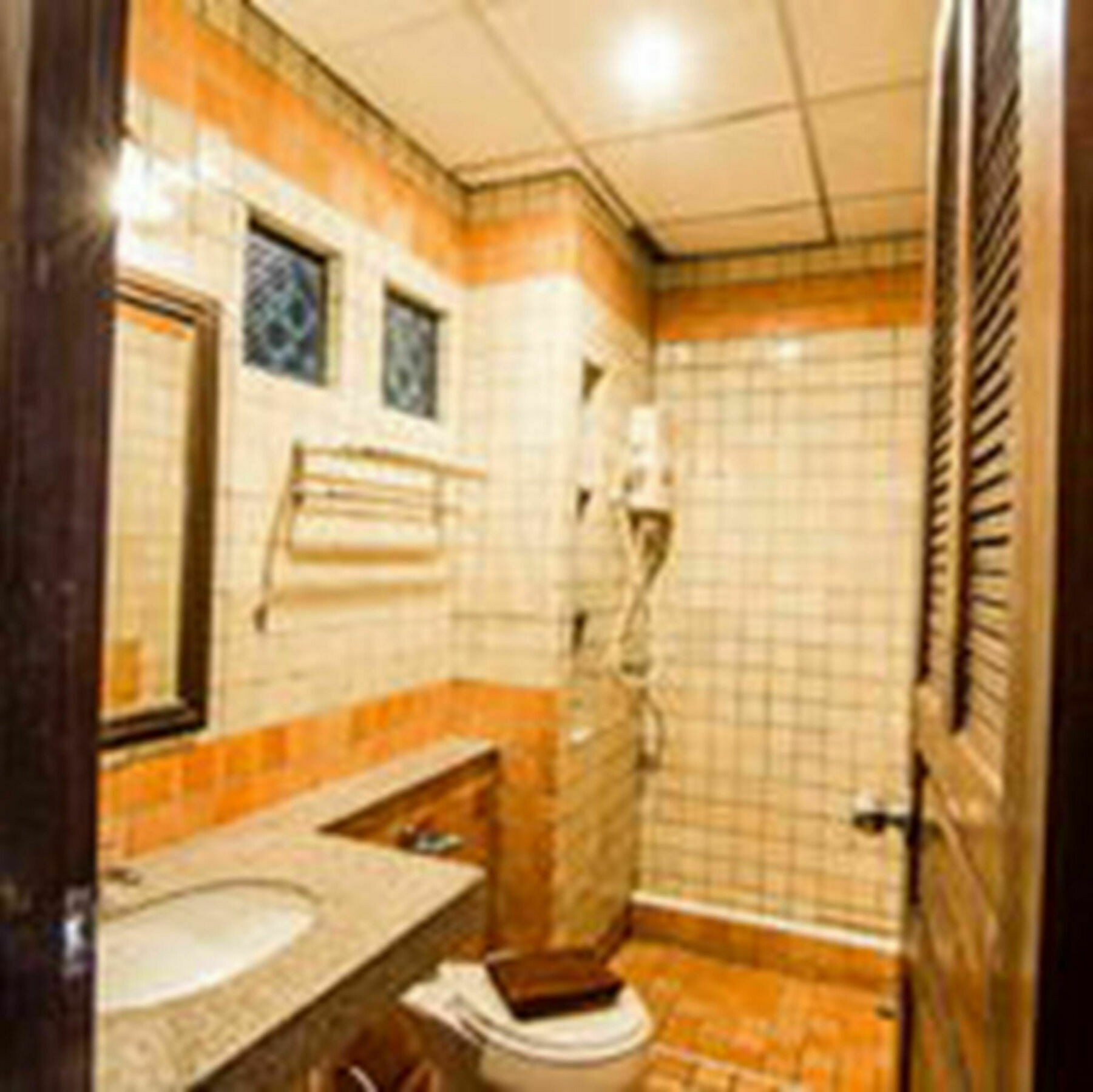 Sutus Court 2 3* Pattaya