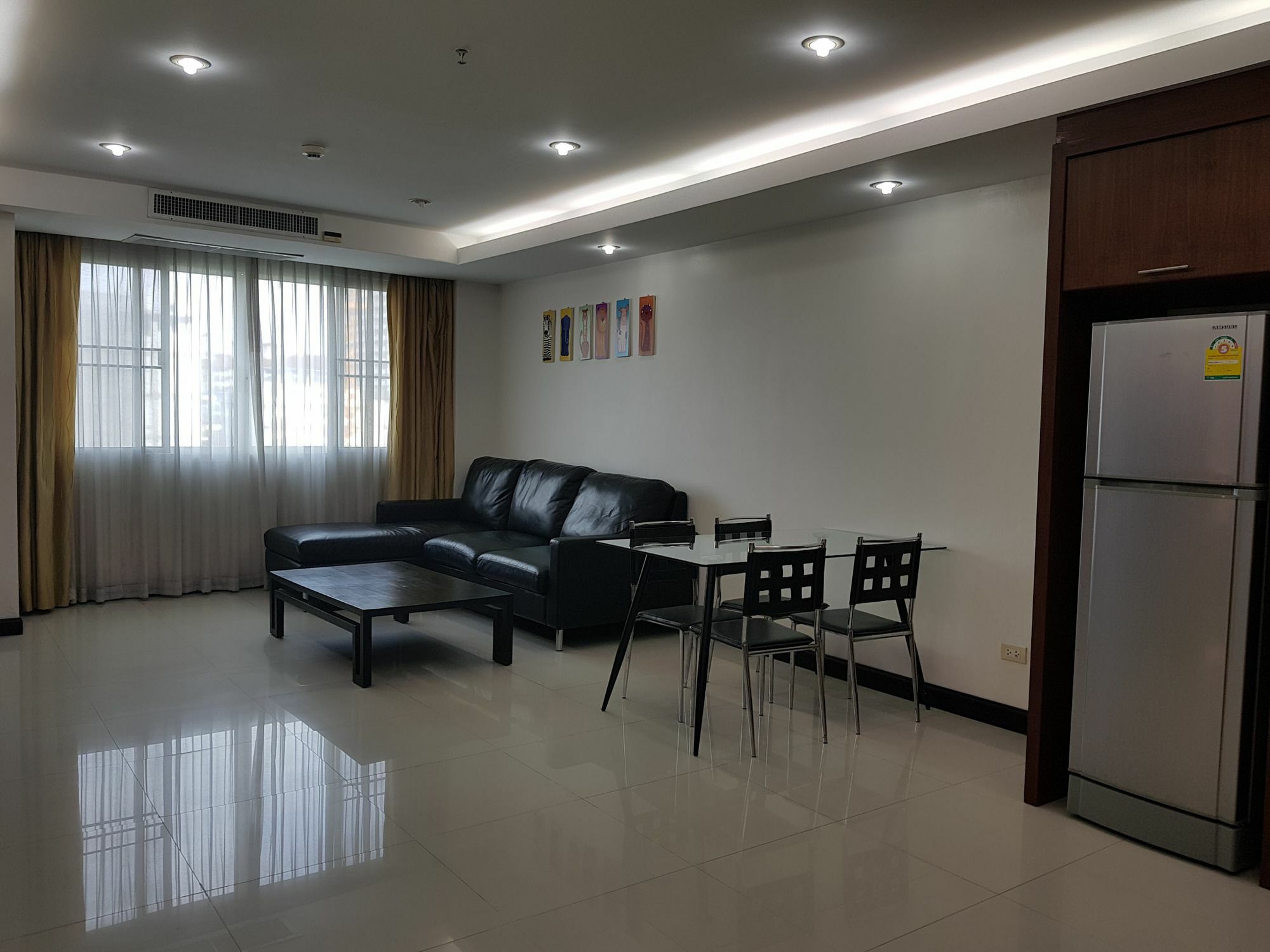 A Large 1 Bedroom Centre