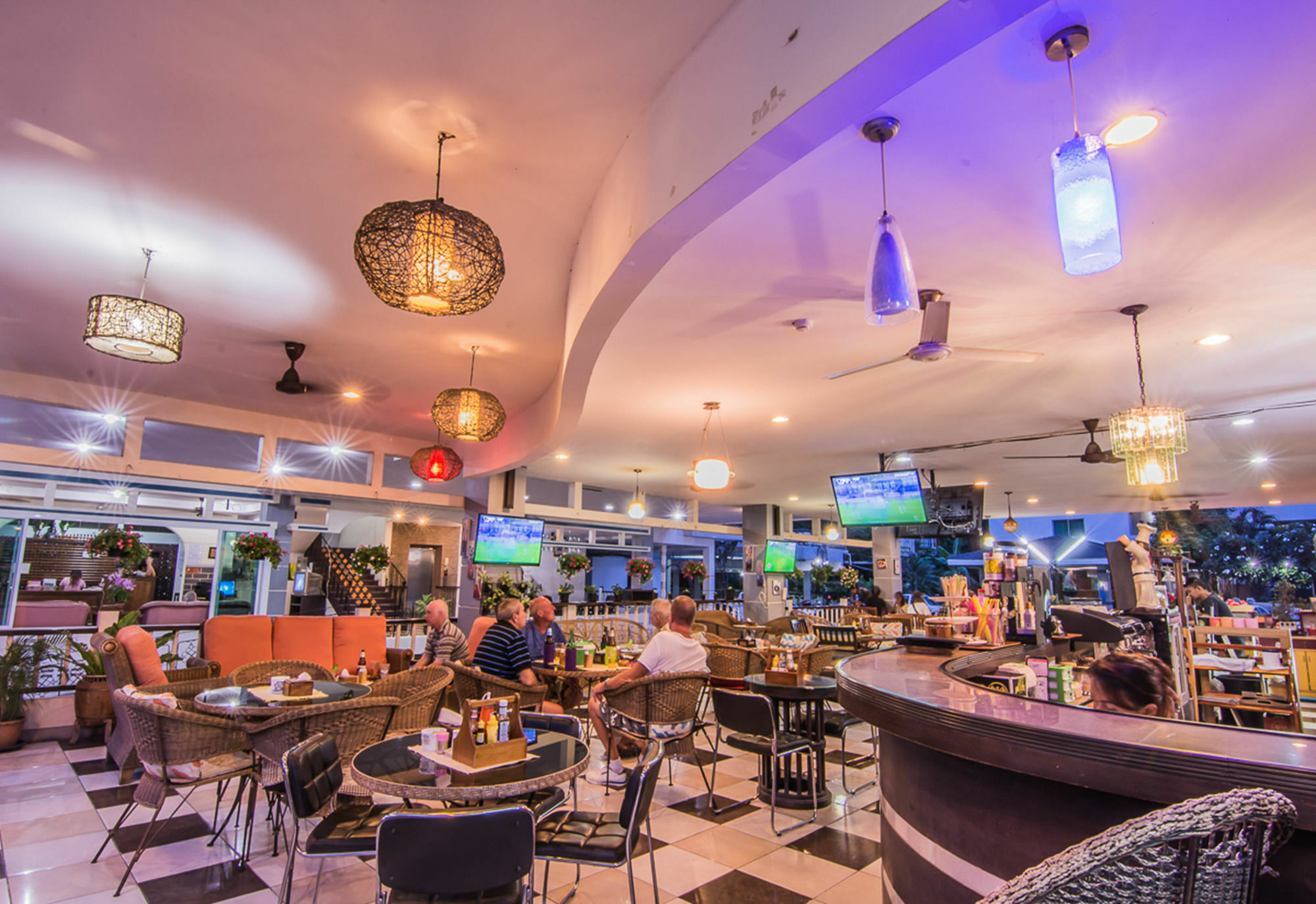 Sutus Court 5 Pattaya