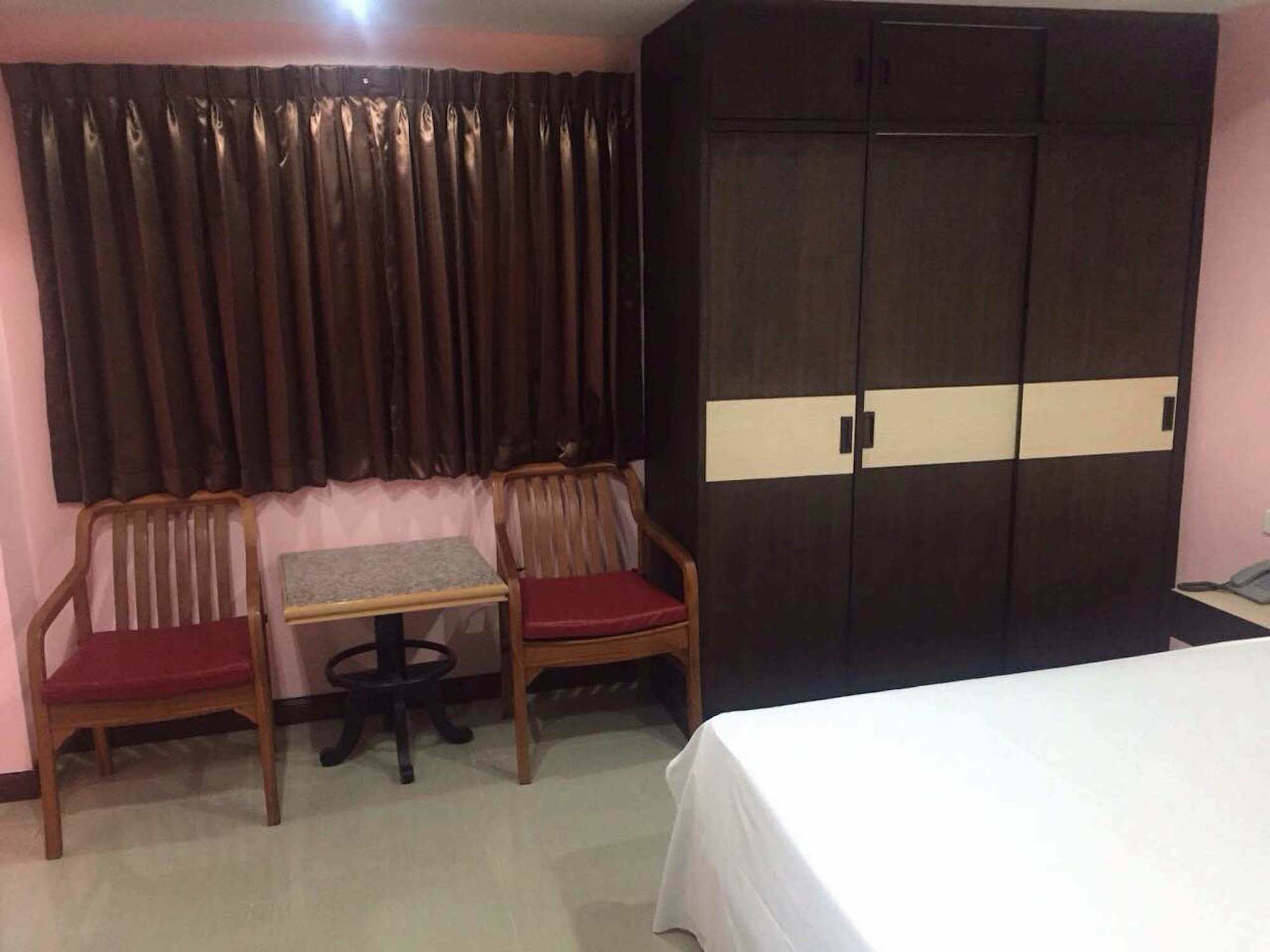 Aa Hotel
