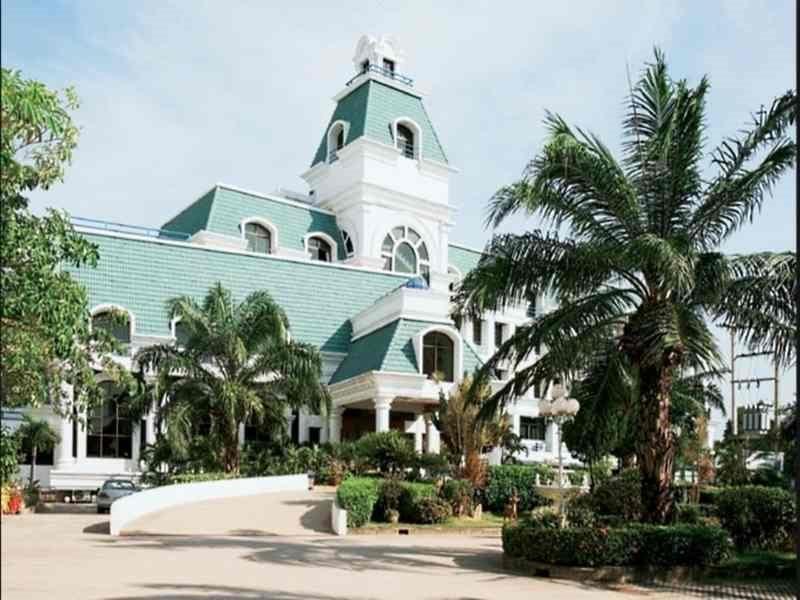 Hotel The Camelot