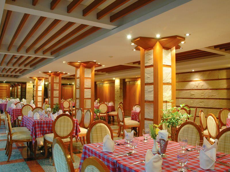 Hotel The Camelot