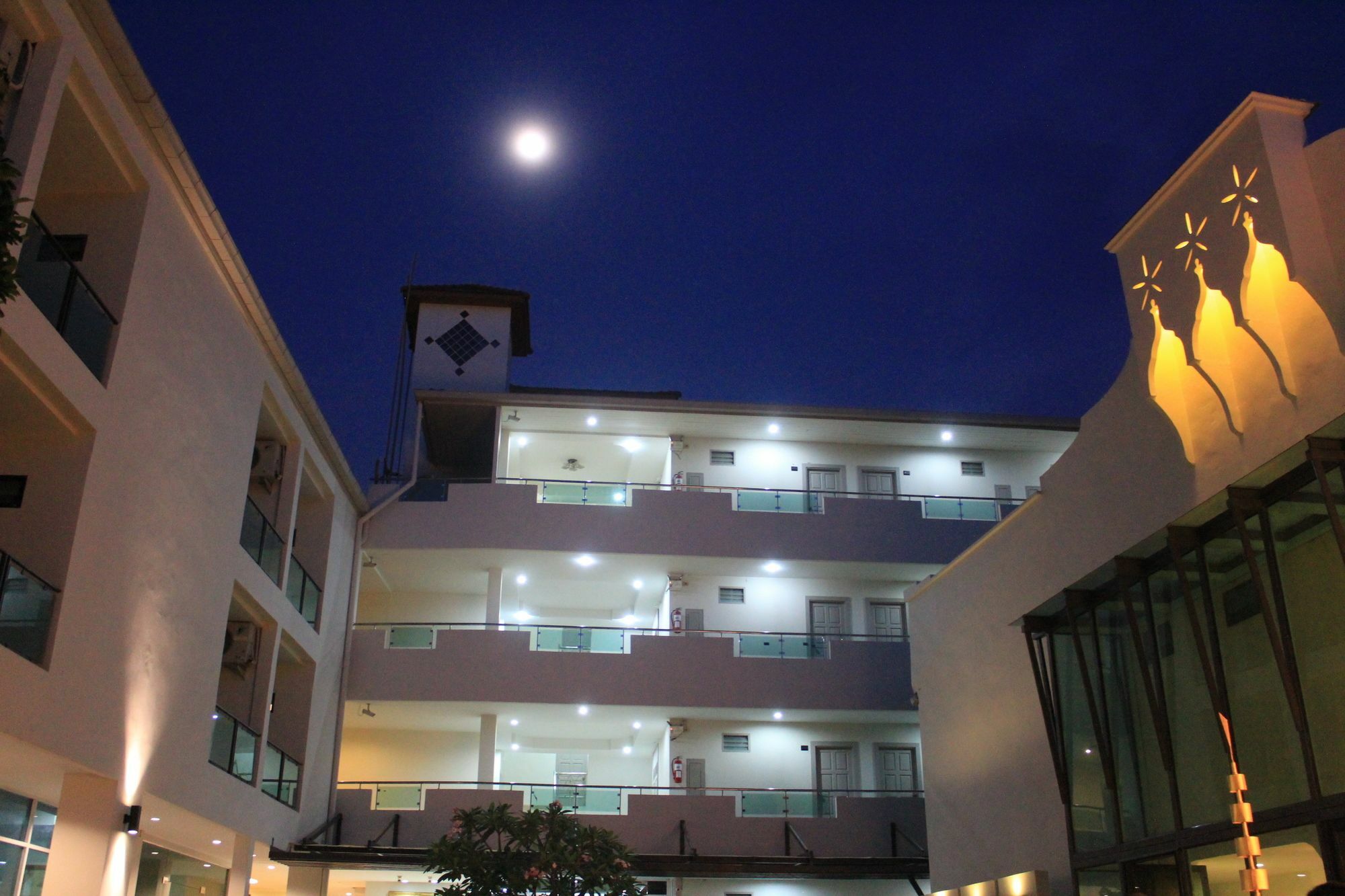 The Perfect North Hotel
