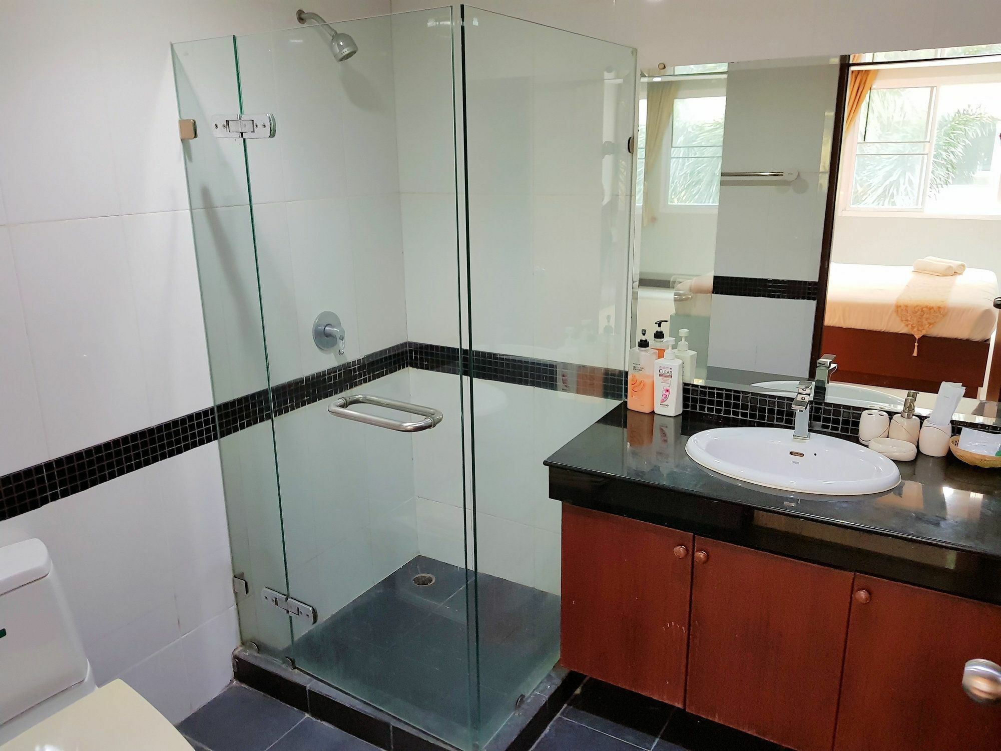 Hotel A Large 2 Br-3 Baths 207 Downtown Pattaya
