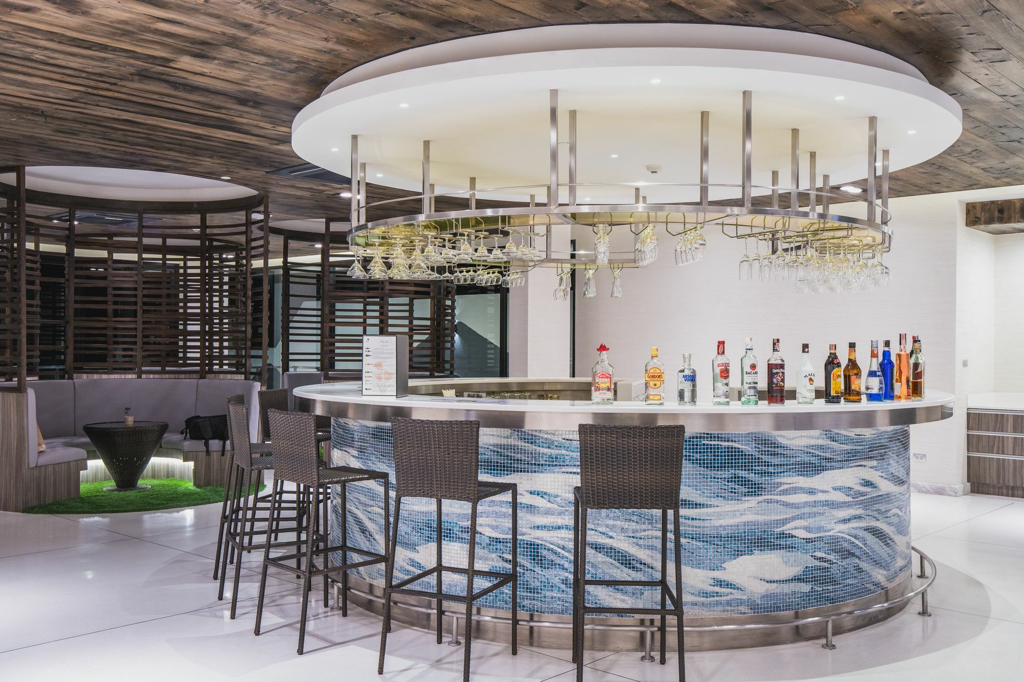 Golden Tulip Beachfront