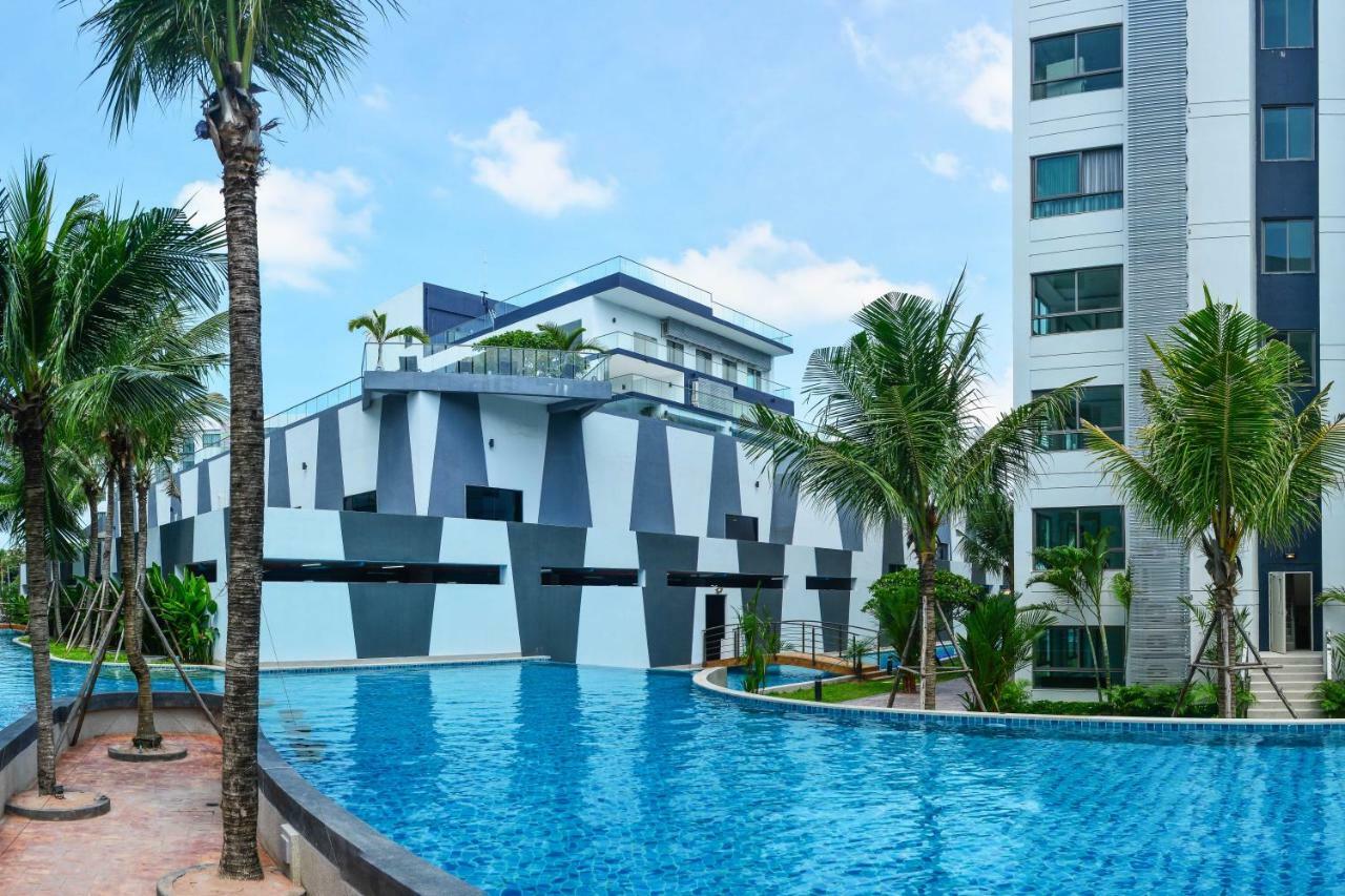 Apartment Arcadia Big Pool-big Gym Pattaya