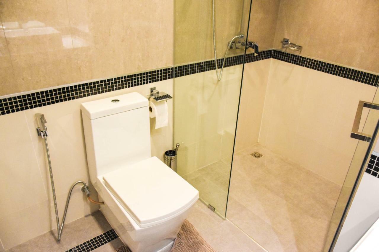 Wongamat Tower Condominium * Pattaya
