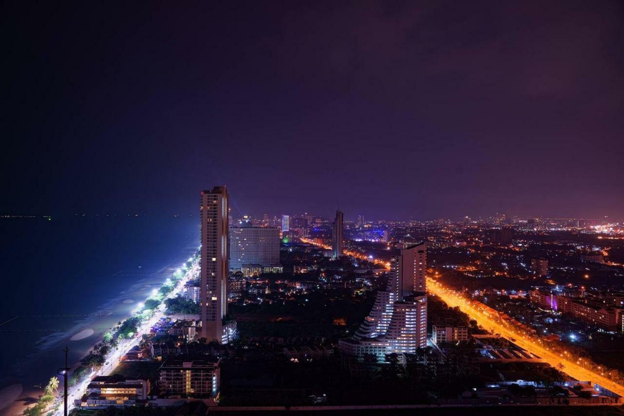 Ar Aeras Pattaya