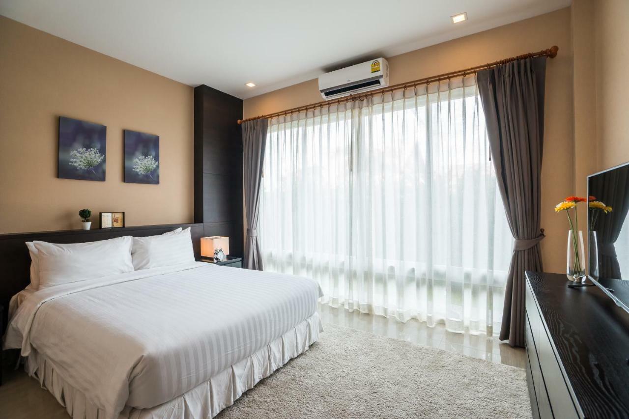 The Ville Jomtien Pool Villa Pattaya