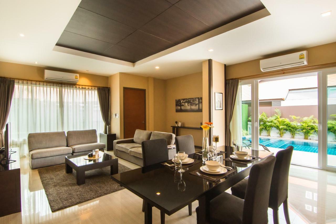 Villa The Ville Jomtien Pool Villa Pattaya