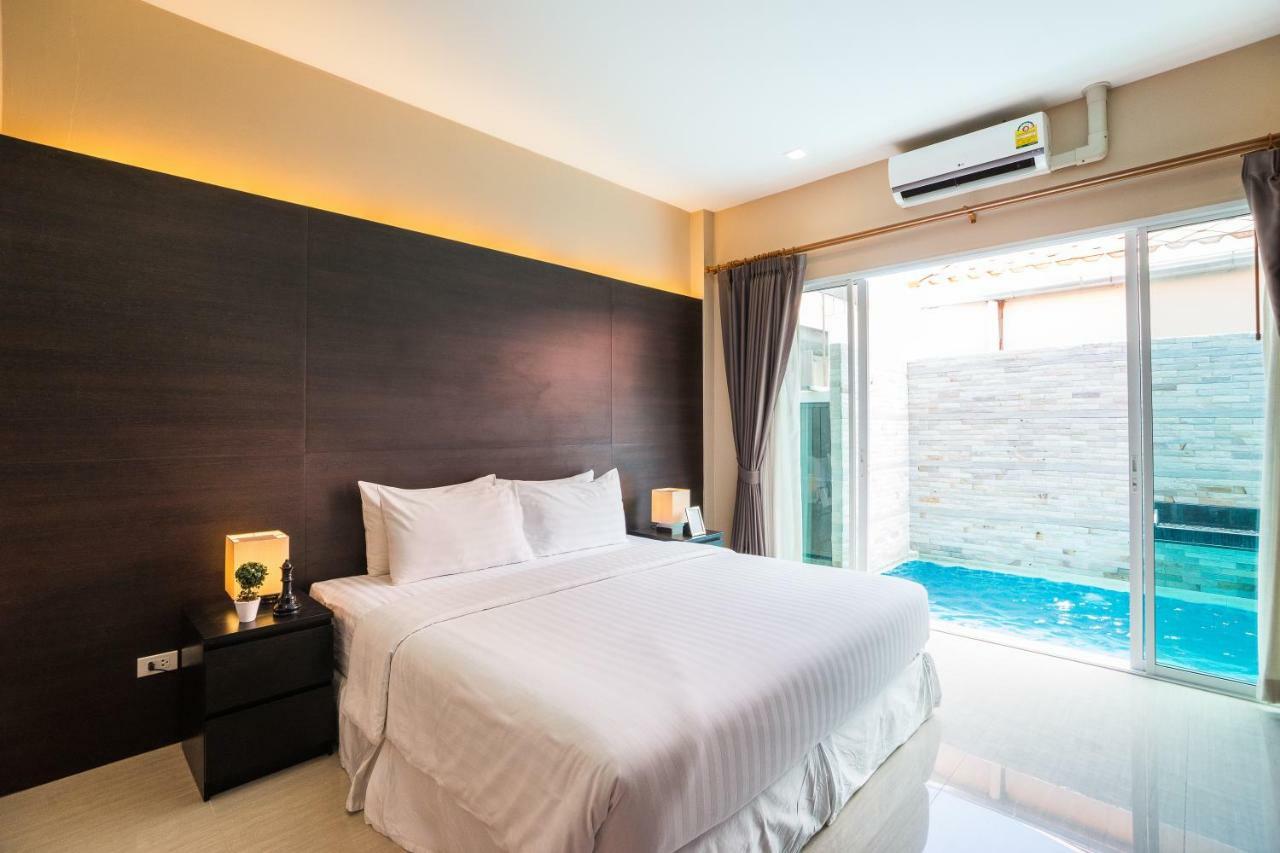 Villa The Ville Jomtien Pool Villa Pattaya
