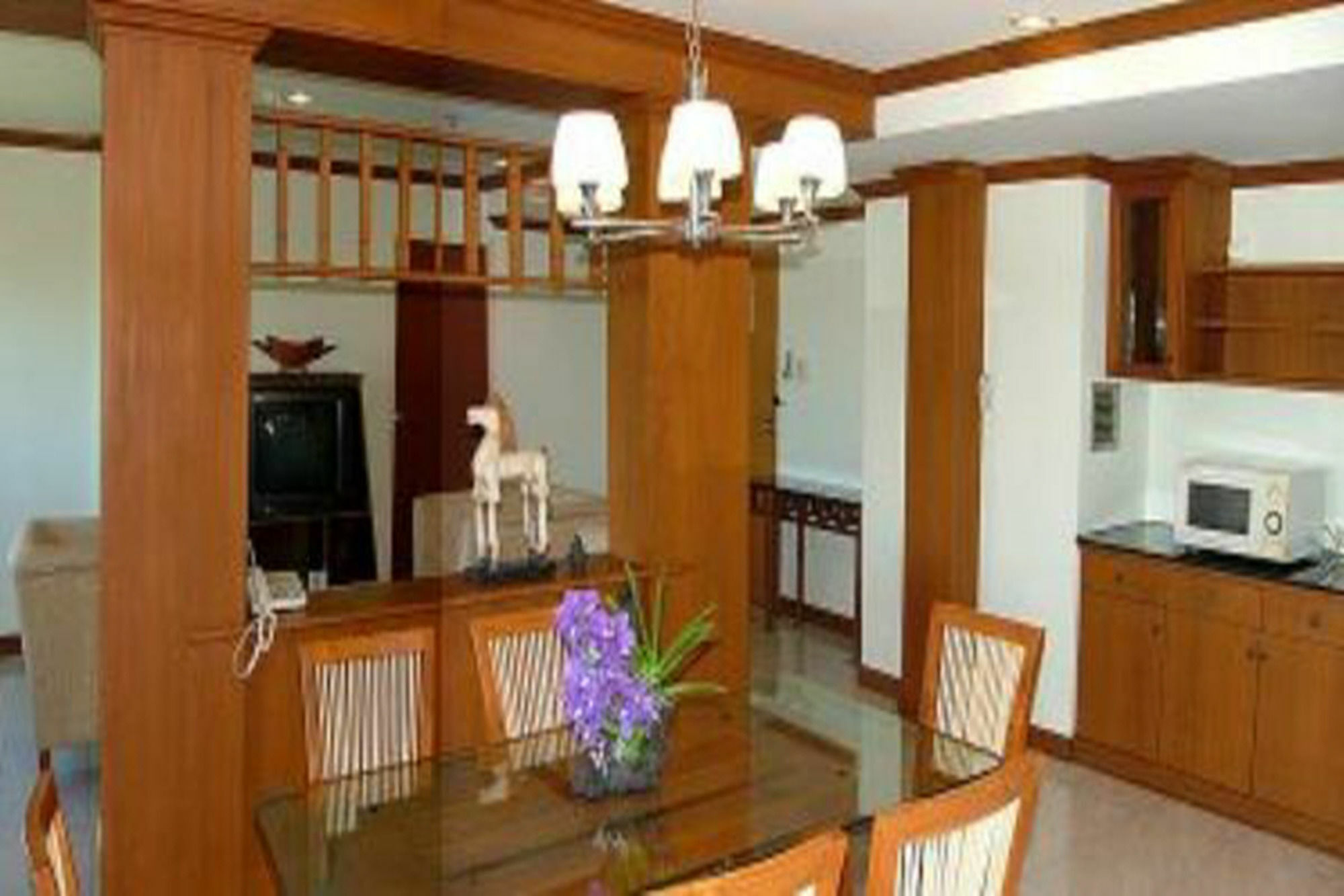 The Park Hotel 2*