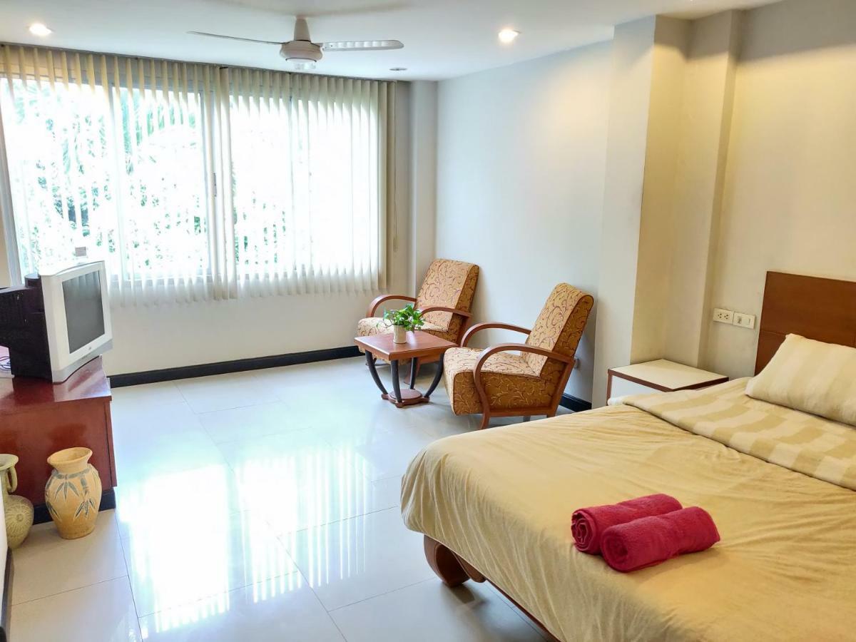 Amstellux 2* Pattaya