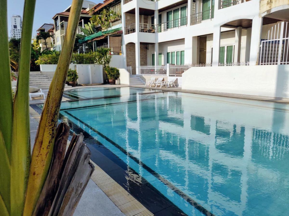Amstellux Aparthotel Pattaya