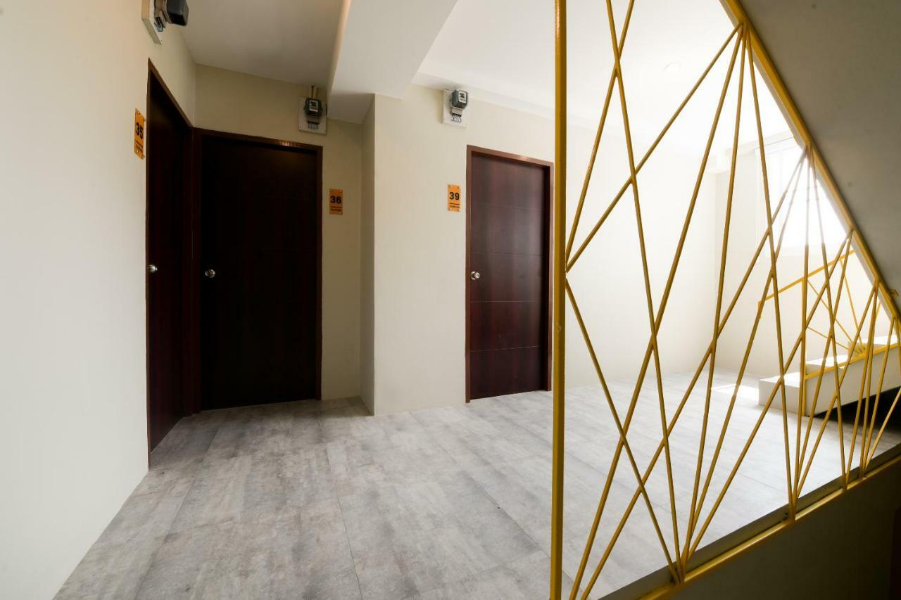 Oyo 347 Southside Hotel