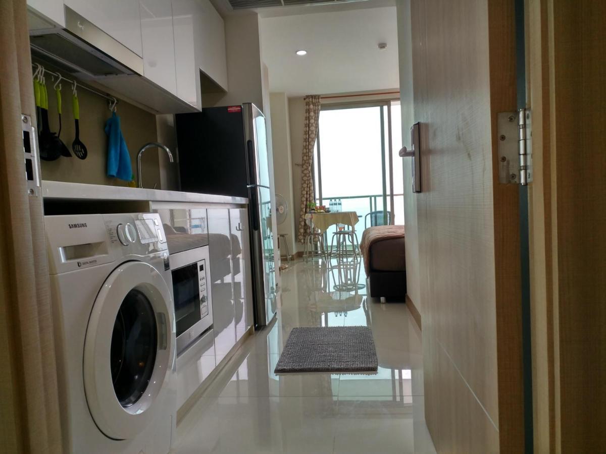 Apartment The Riviera Wongamat Hong
