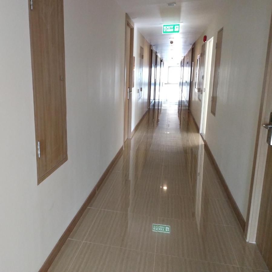 Apartment The Riviera Wongamat Hong