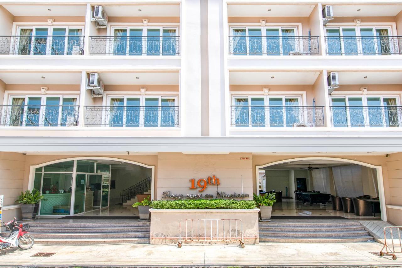 Oyo 357 Sleep Easy On Nineteen 2*