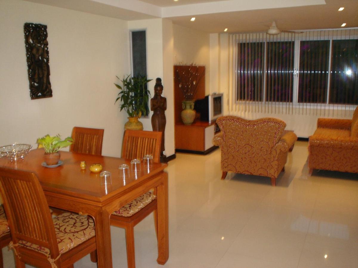 Amstellux Aparthotel 2*