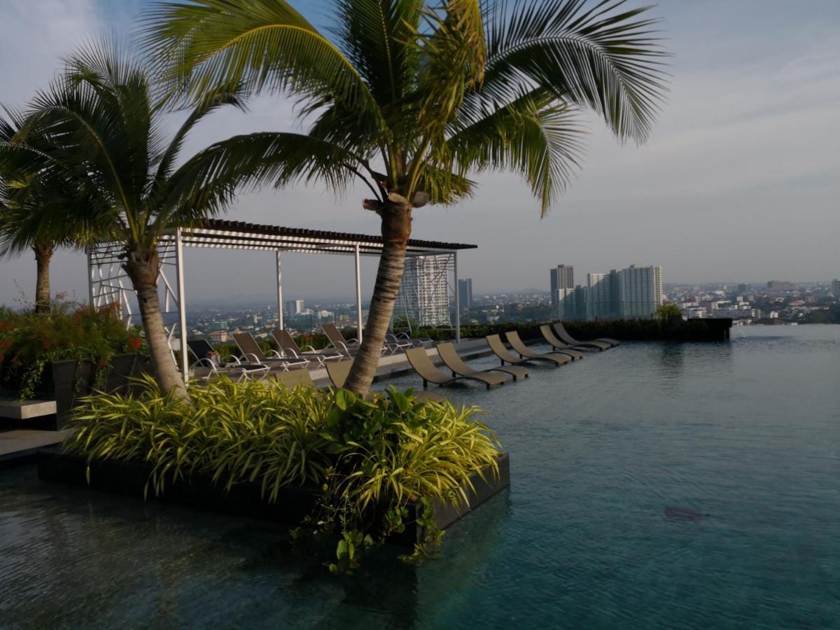 The Riviera Wongamat Hong