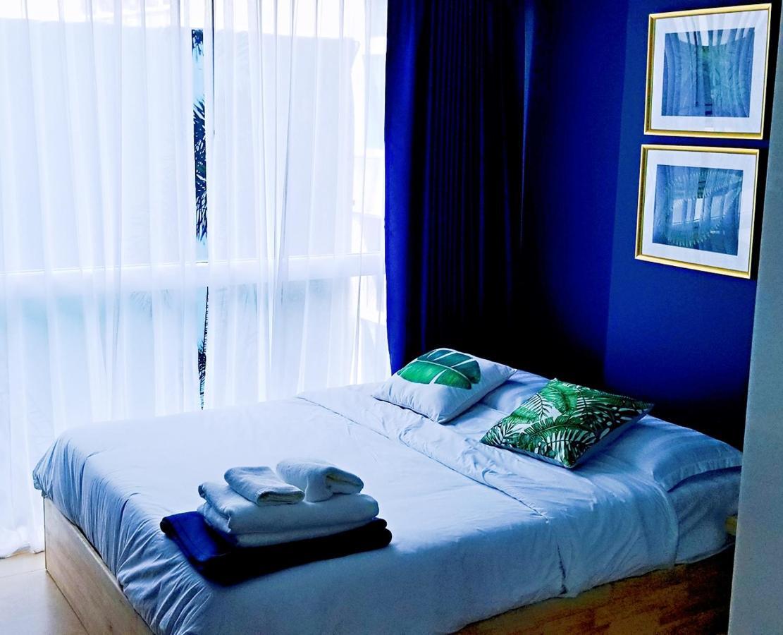 Centara Avenue A B C Apartment