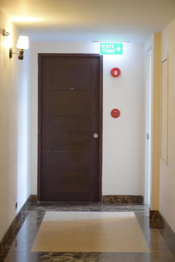 Hotel Aiyara Grand