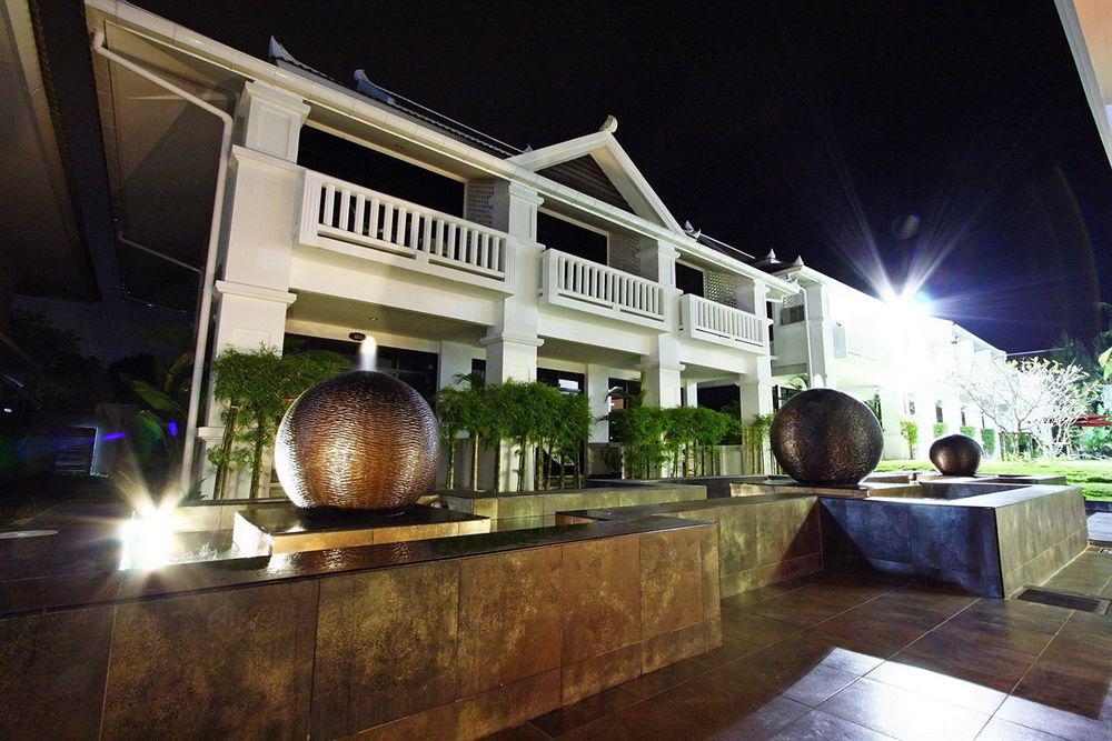 Palm Grove Resort, Pattaya
