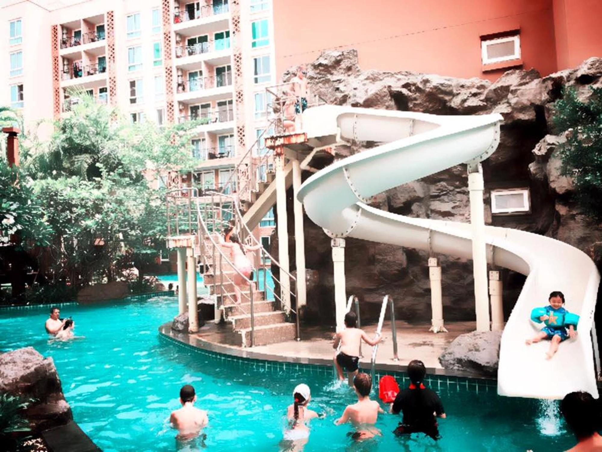 Atlantic By Panisara Hotel Pattaya