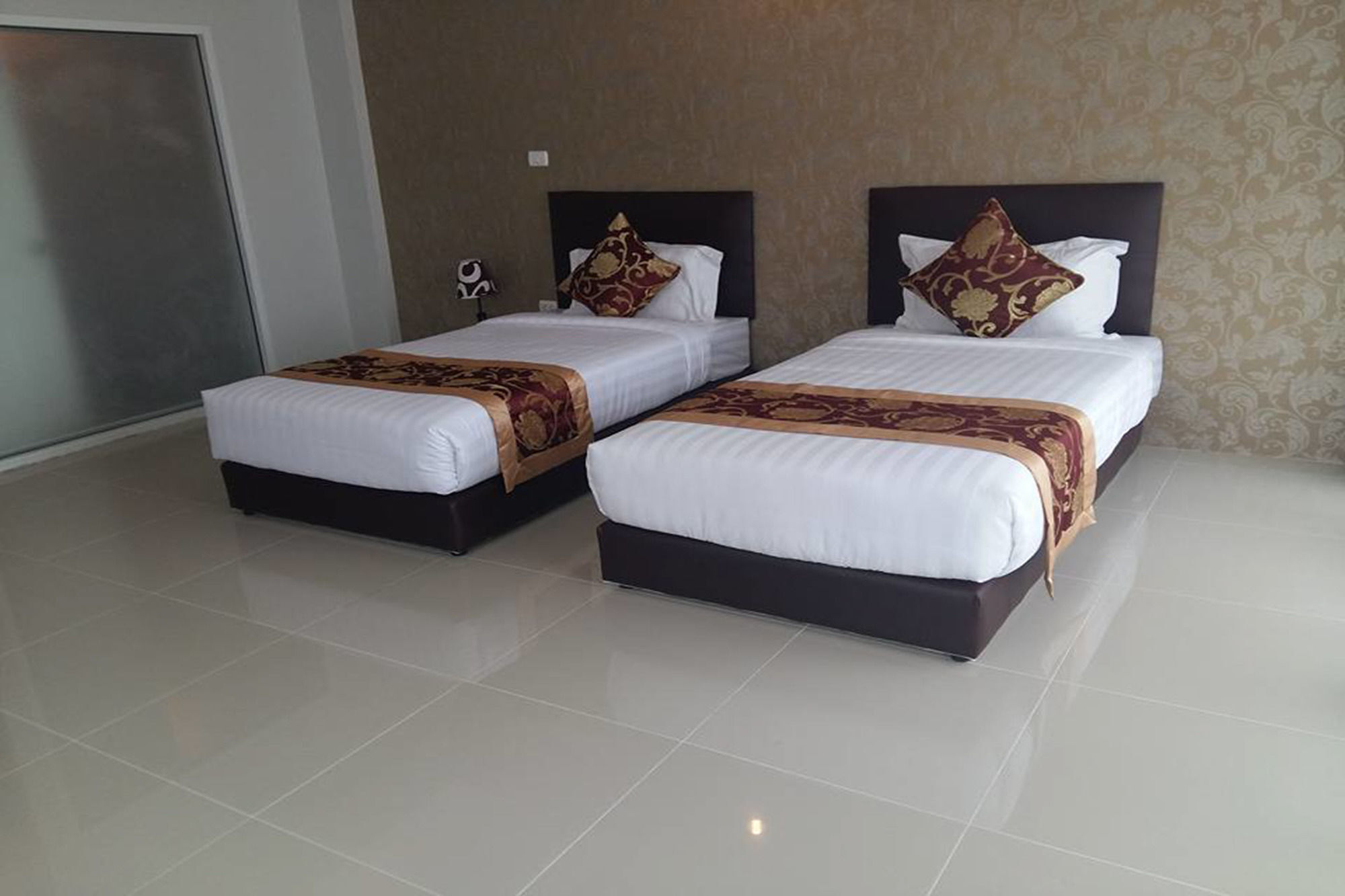 Hotel Retreat 3*