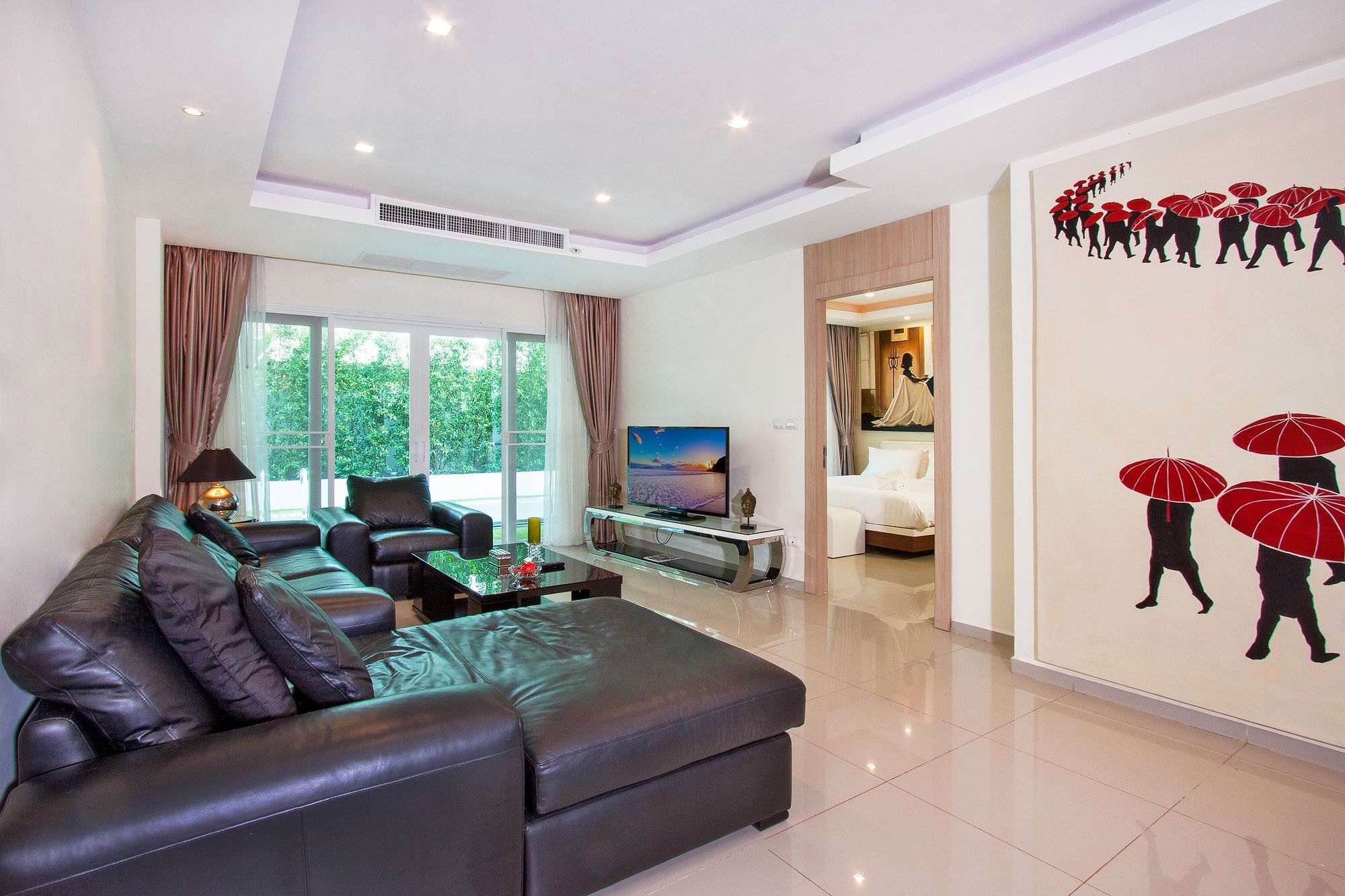 Fantasia 2 Bedrooms Apartment Pattaya