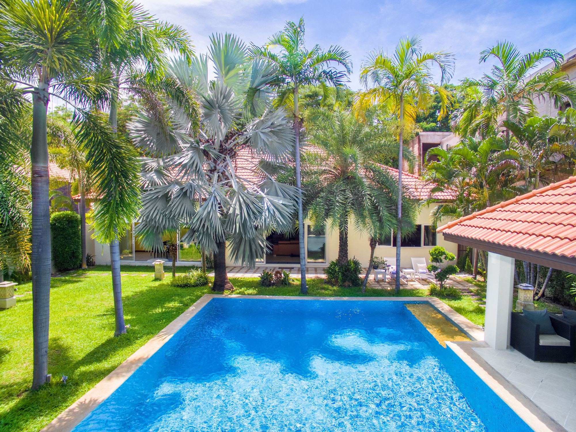 Majestic Pool Villa