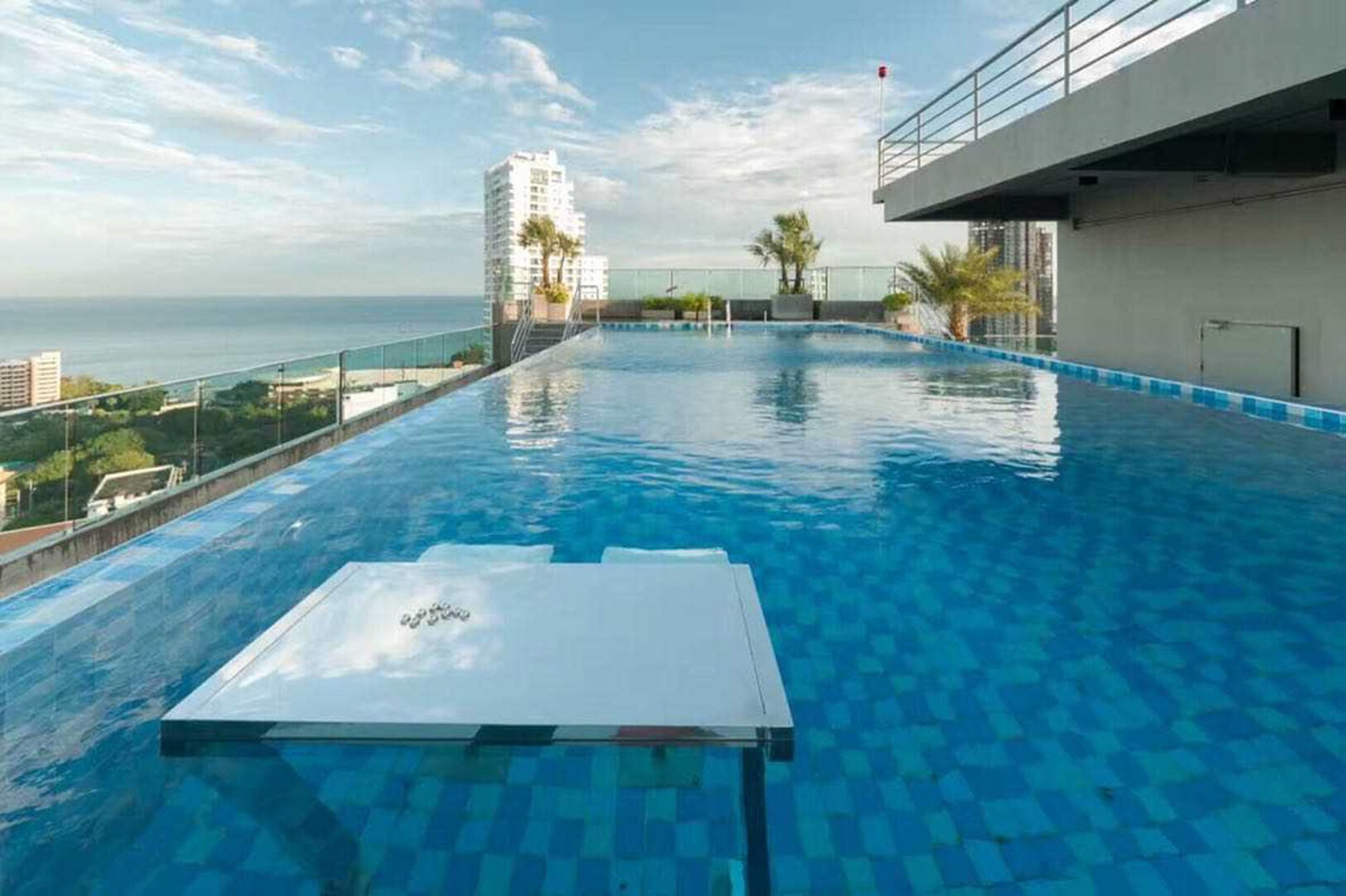 The Point Pratumnak By Psr Apartment *